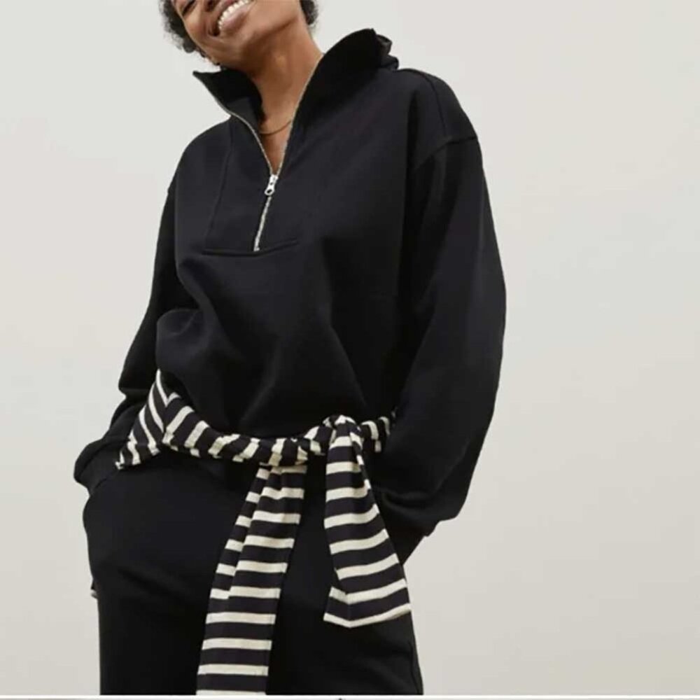 Everlane The Track Half-Zip sweatshirt black organic cotton cropped top